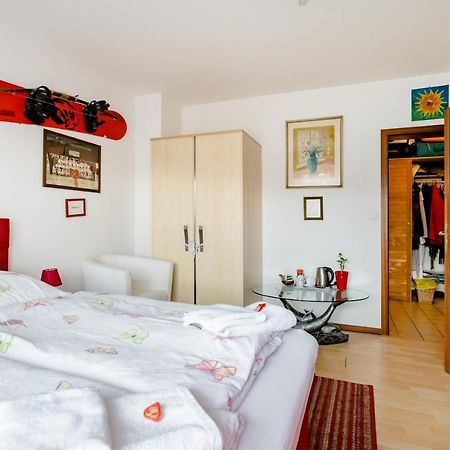 Ruhige Zimmer im Grünen Berlin Exterior foto