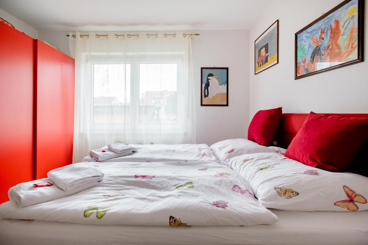 Ruhige Zimmer im Grünen Berlin Exterior foto